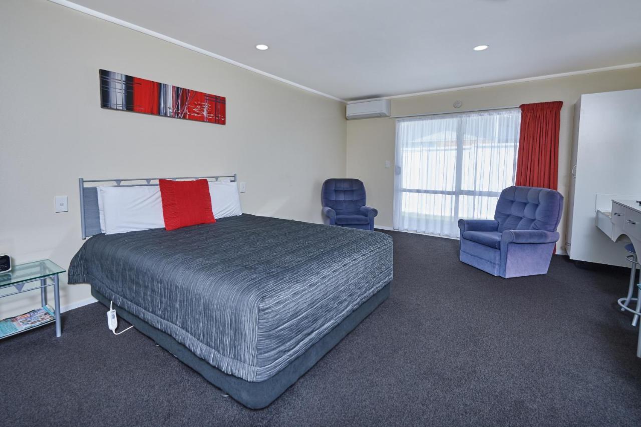 Livingston Motel Уакатане Экстерьер фото